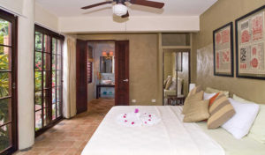 Casa Vista Azul guest room with king size bed