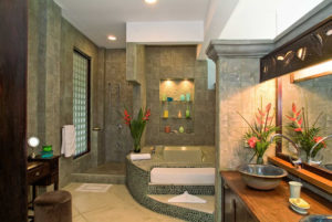 Elegant design, style and modern conveniences in this fully equipped home for vacations in Costa Rica