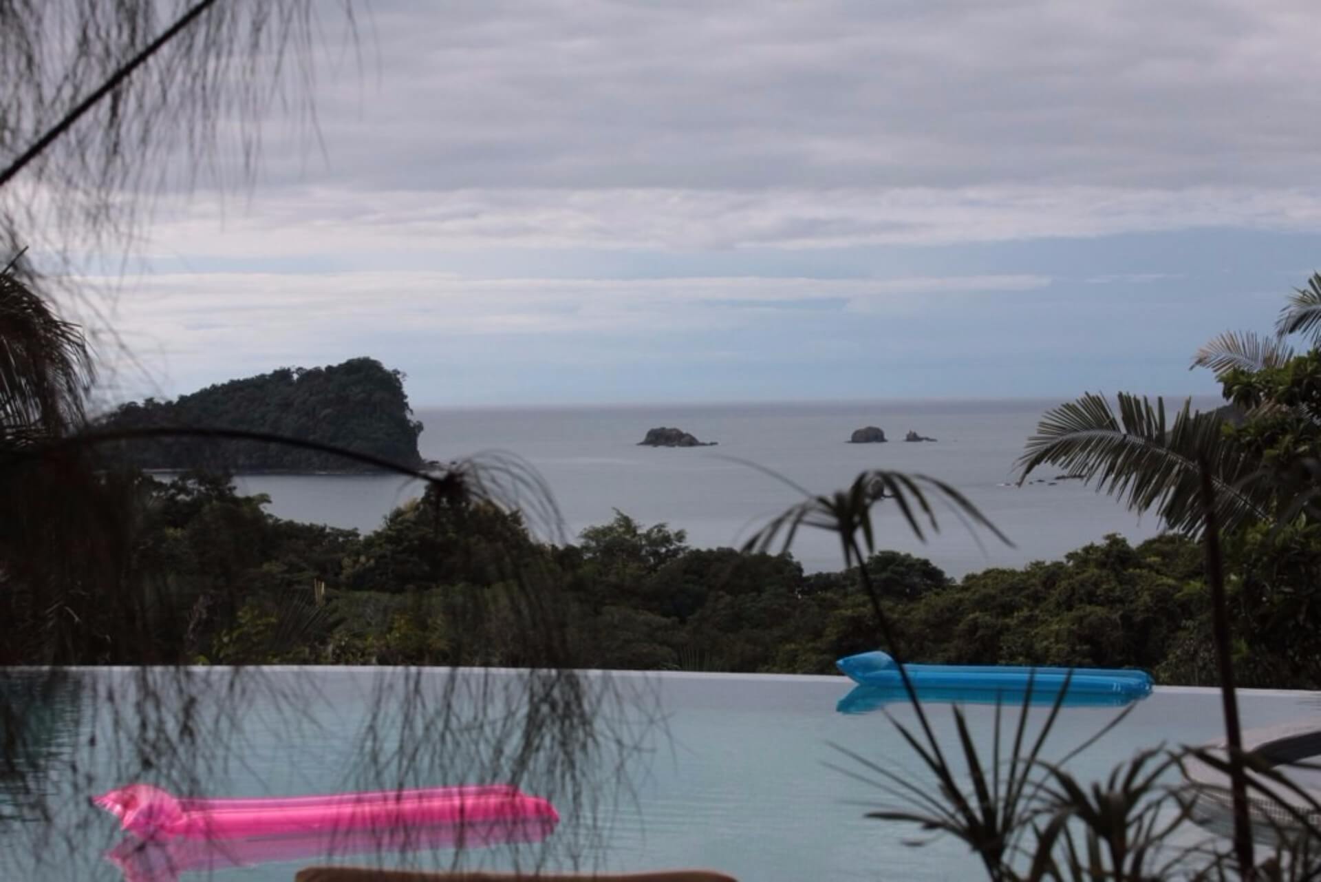 Enjoy this infinity pool as you overlook the beautiful Ocean views.
