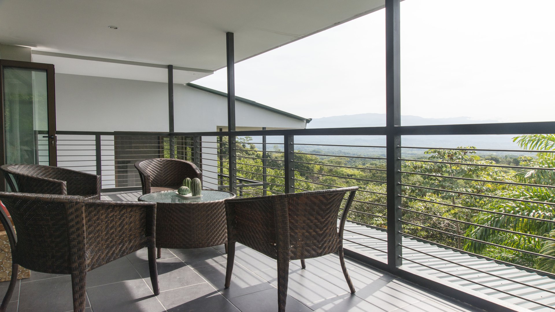 Get back to nature and the natural wonderment of Manuel Antonio from the balconies on every level of the Manuel Antonio vacation home.